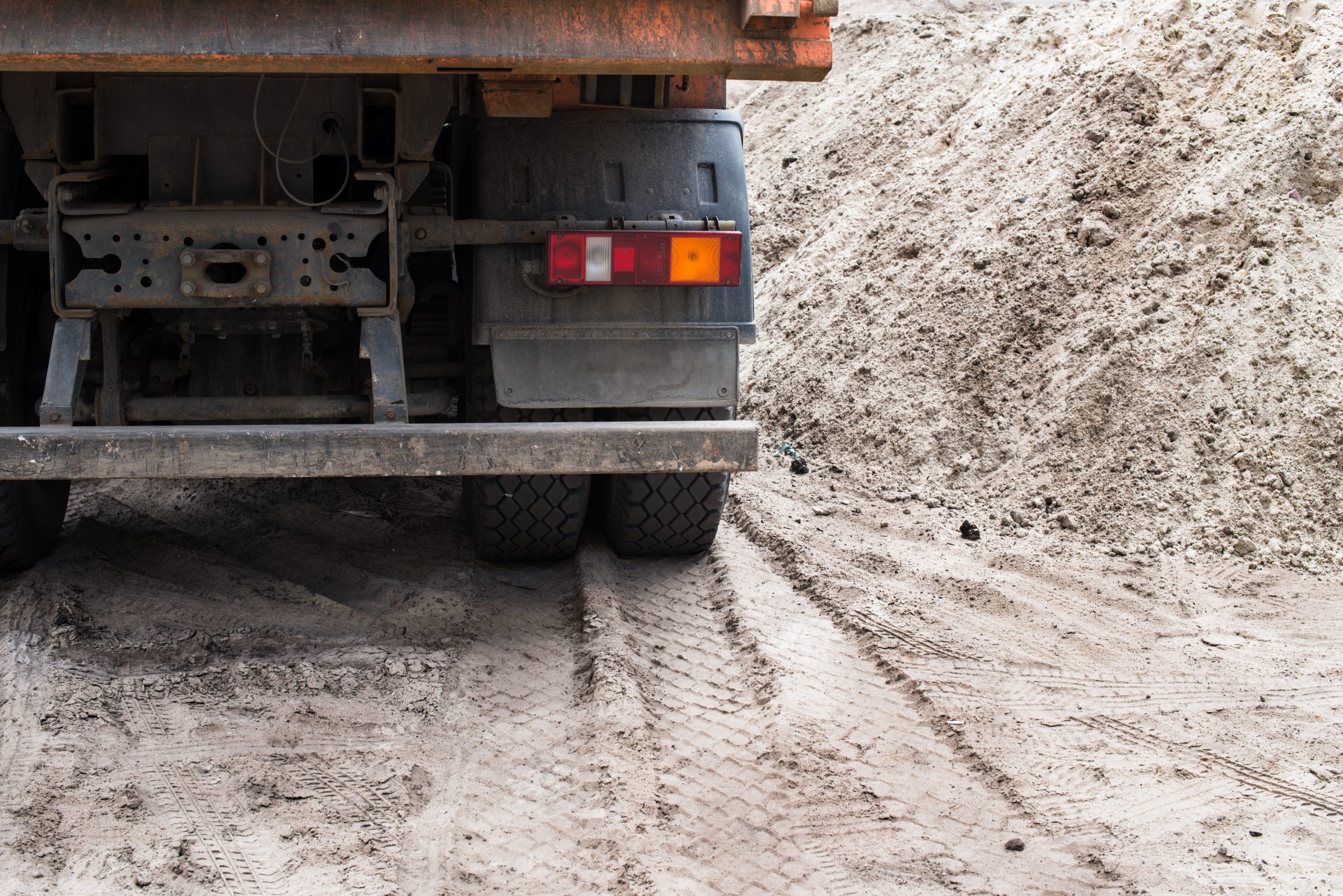 how-to-remove-rust-from-an-oil-field-truck-tiger-general